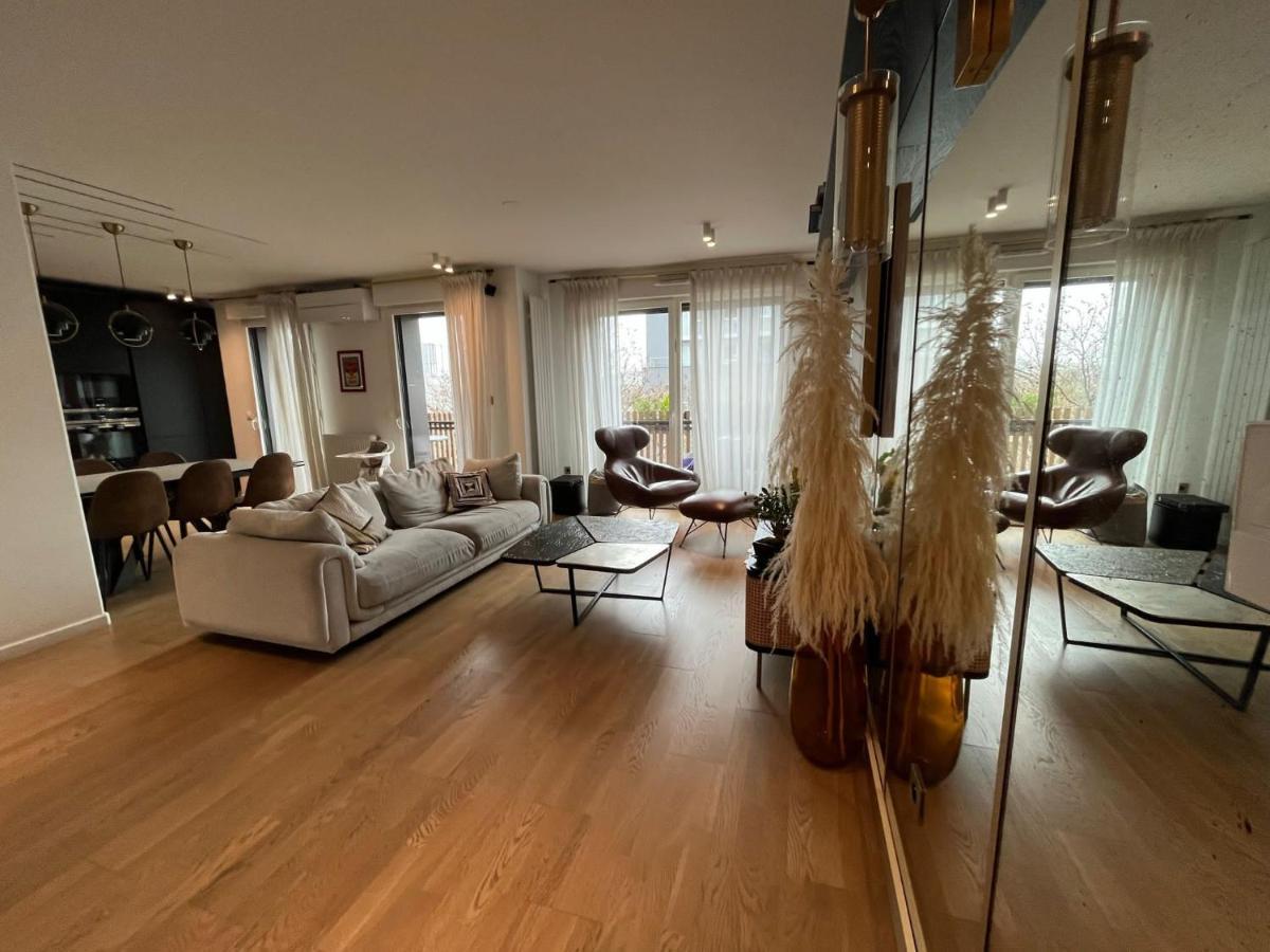 Appartement Luxueux Climatise Avec Terrasse, 6 Couchages - 17Eme Arrondissement De Paris Clichy Ngoại thất bức ảnh