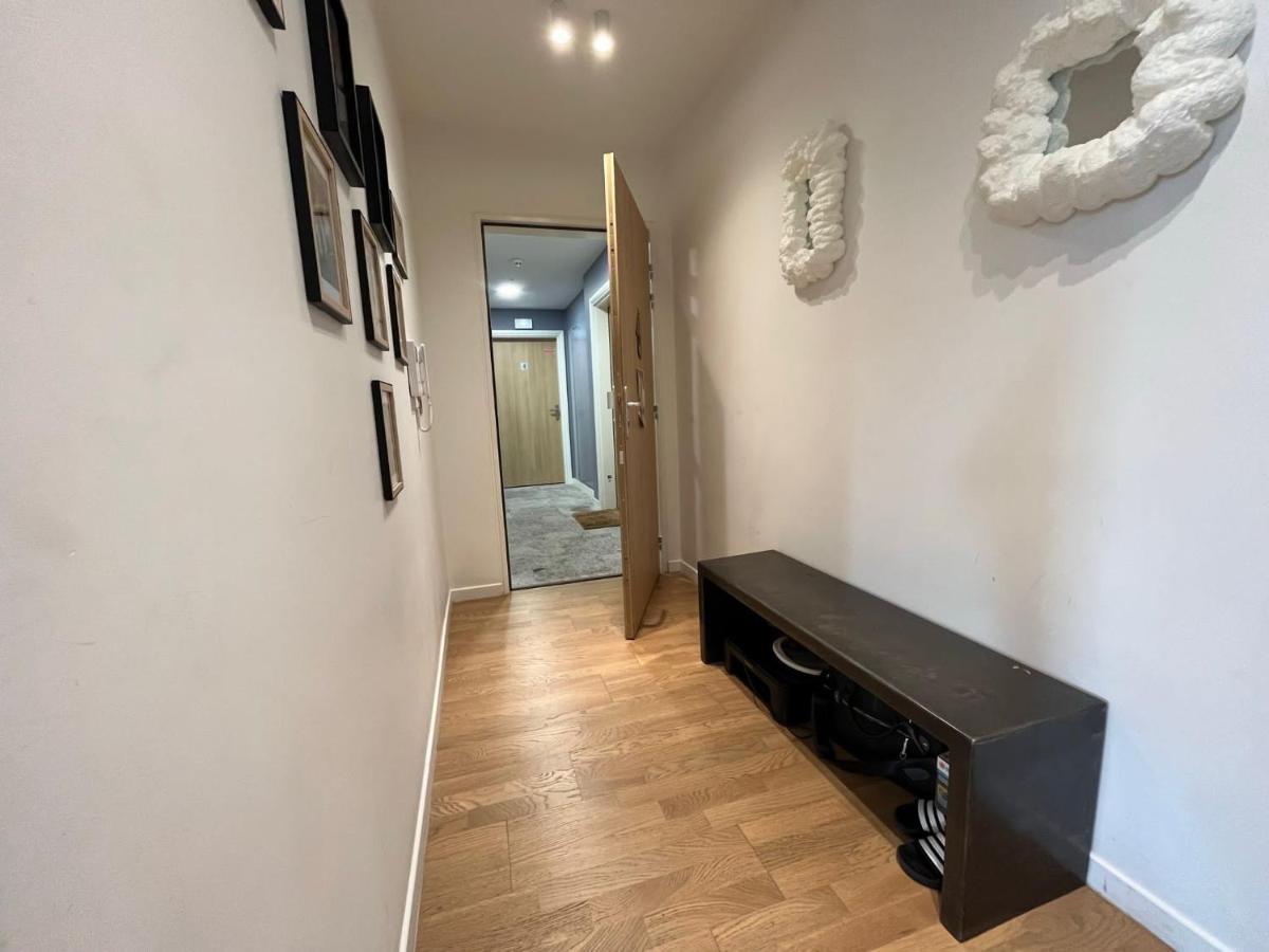 Appartement Luxueux Climatise Avec Terrasse, 6 Couchages - 17Eme Arrondissement De Paris Clichy Ngoại thất bức ảnh