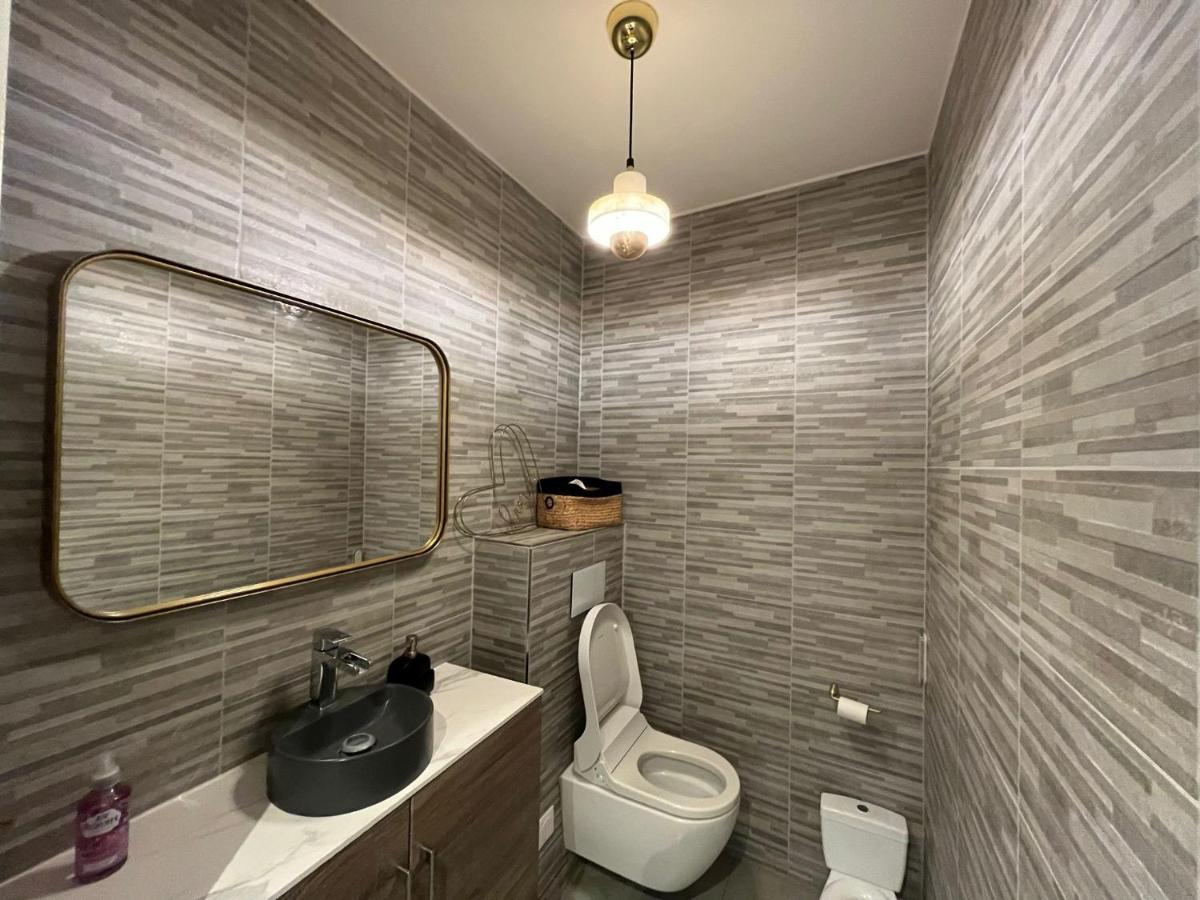 Appartement Luxueux Climatise Avec Terrasse, 6 Couchages - 17Eme Arrondissement De Paris Clichy Ngoại thất bức ảnh